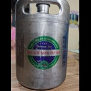 Wir freuten uns, das täglich frisch gebraute Bia hơi so weit im Süden gefunden zu haben und gönnten uns gleich diese 2-Liter-Kanne